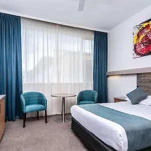 Hotel Comfort Regal Park ***
